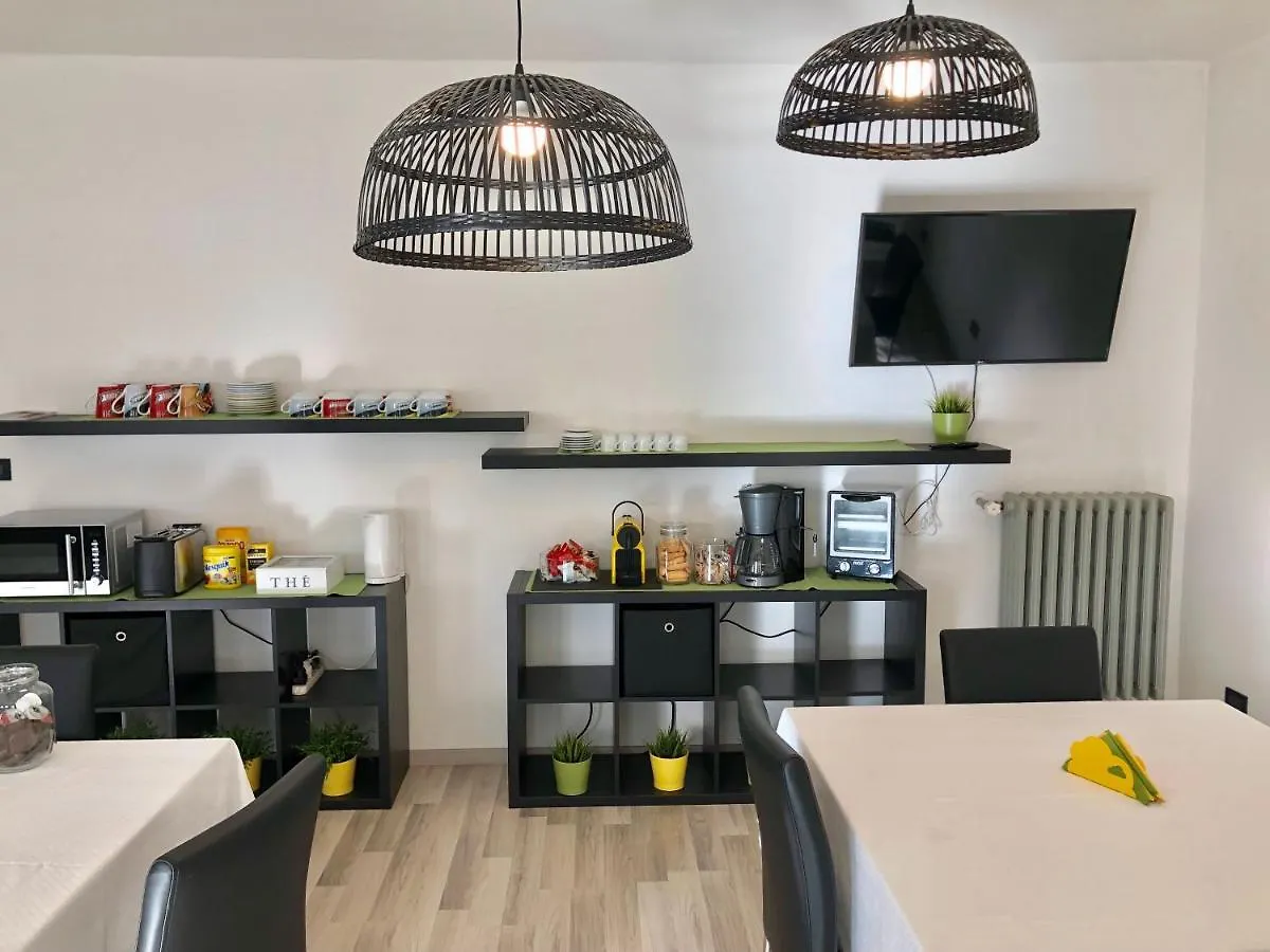 **  Guest House 296 Verona Italy