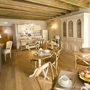 Residenza Cuordiverona Pensión